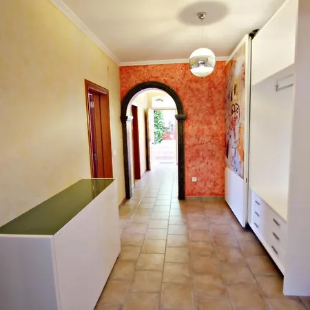 Conny - Sea View With Private Pool In